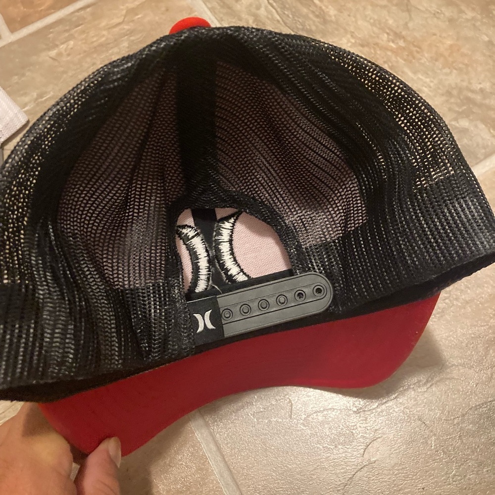 Hurley Mens Hat - Picture 2 of 2